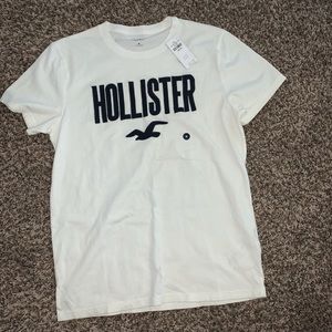 BRAND NEW NEVER WORN Hollister Men’s Tee
